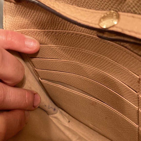 Coach vintage Anna fold over convertible crossbody in beige GVU some small stain - Picture 9 of 15